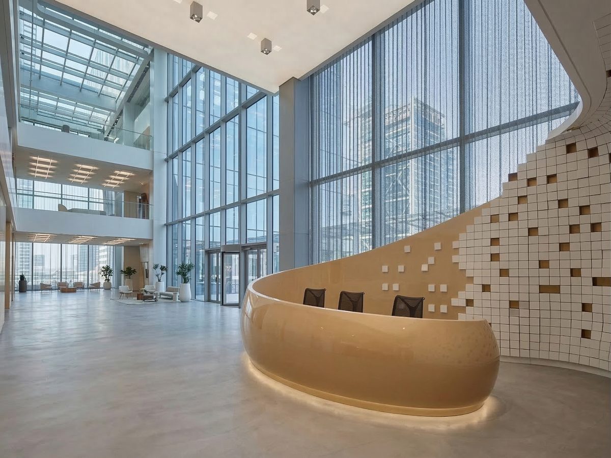 A Halo-delivered commercial reception space